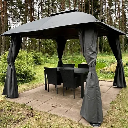 Dagoe Berry Suvemaja * HIIUMAA